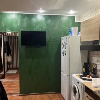 Продается 1-комнатная квартира, 42 м²