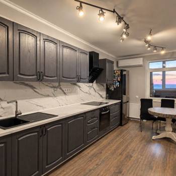Продается Многокомнатная квартира, 92 м²