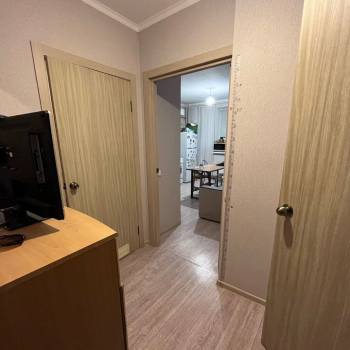 Продается 1-комнатная квартира, 39,8 м²