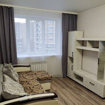 Сдается 1-комнатная квартира, 41,7 м²