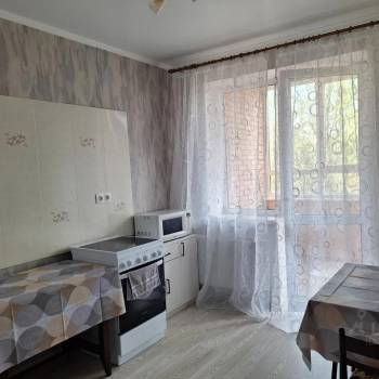Сдается 1-комнатная квартира, 38,9 м²
