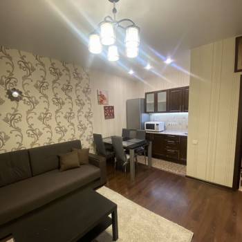 Сдается 2-х комнатная квартира, 40 м²