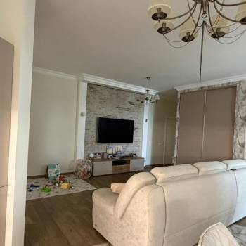Сдается 1-комнатная квартира, 50 м²