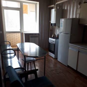 Сдается 1-комнатная квартира, 40 м²