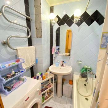 Сдается Многокомнатная квартира, 63 м²