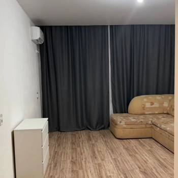 Сдается 1-комнатная квартира, 41,5 м²