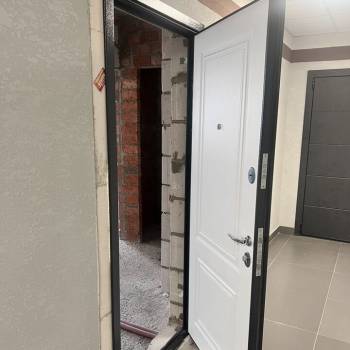 Продается 1-комнатная квартира, 43 м²
