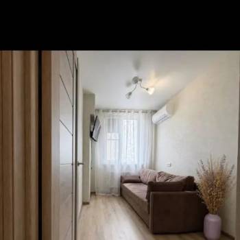Продается 1-комнатная квартира, 35 м²