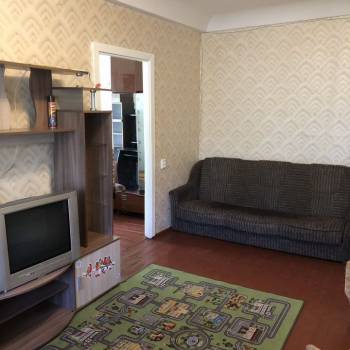 Сдается Многокомнатная квартира, 50 м²