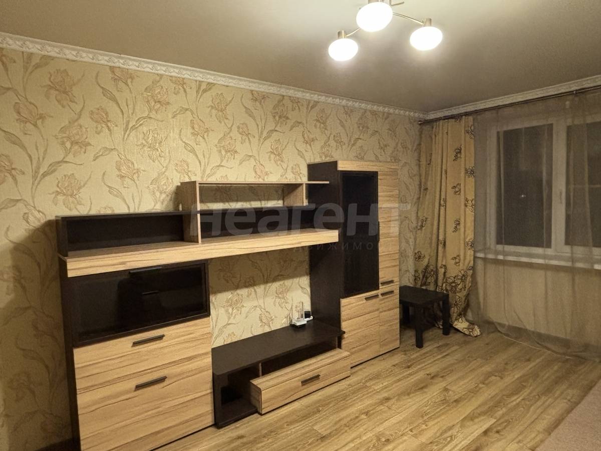 Сдаю 1-комн. квартиру, Чкаловский, переулок Сальский