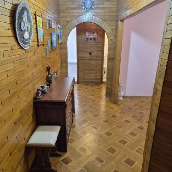 Продается 3-х комнатная квартира, 64,6 м²