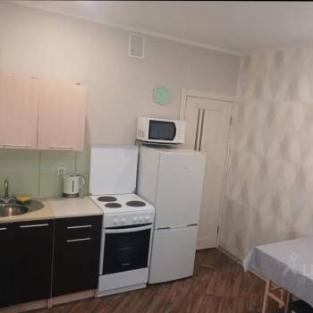 Сдается 1-комнатная квартира, 37 м²