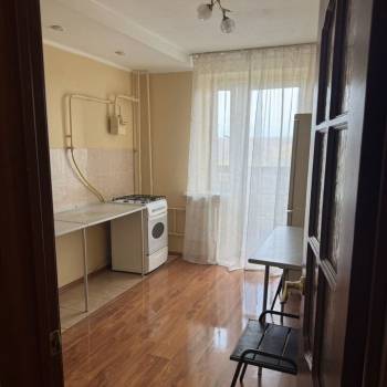Сдается 1-комнатная квартира, 42 м²
