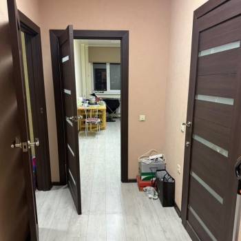 Продается 1-комнатная квартира, 45 м²