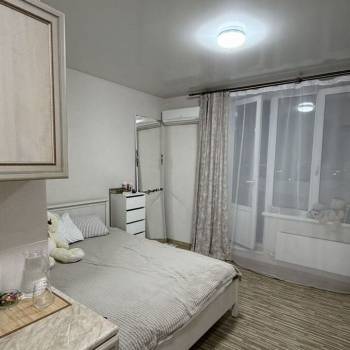 Продается 1-комнатная квартира, 30 м²