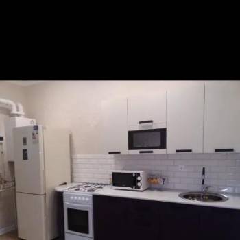 Сдается 1-комнатная квартира, 40 м²