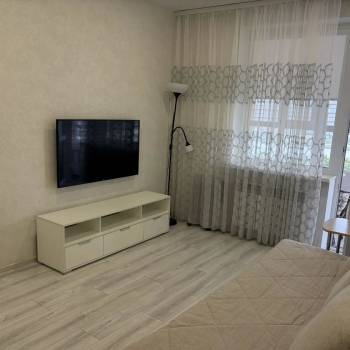 Сдается 1-комнатная квартира, 37 м²