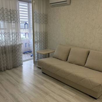 Сдается 1-комнатная квартира, 37 м²