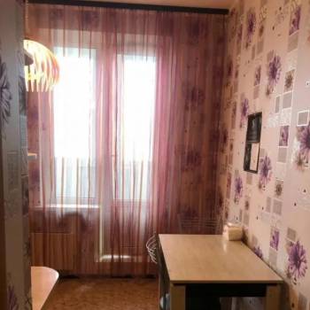 Продается 1-комнатная квартира, 37 м²