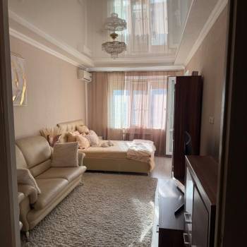 Продается 1-комнатная квартира, 41,1 м²