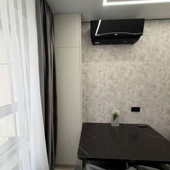 Продается 1-комнатная квартира, 38 м²