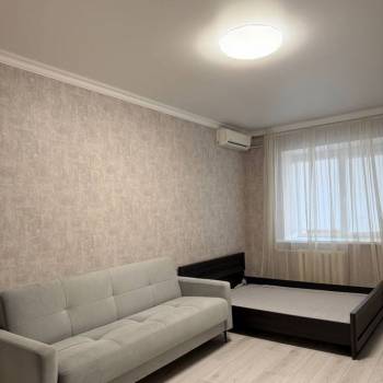 Сдается 1-комнатная квартира, 47 м²