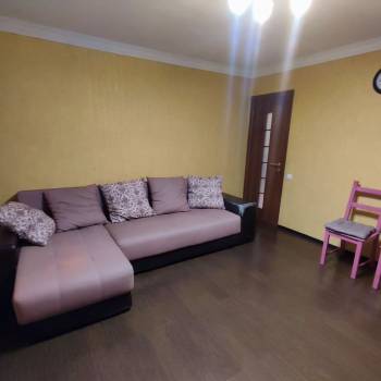 Сдается 2-х комнатная квартира, 42 м²