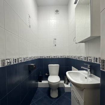 Сдается Многокомнатная квартира, 95 м²