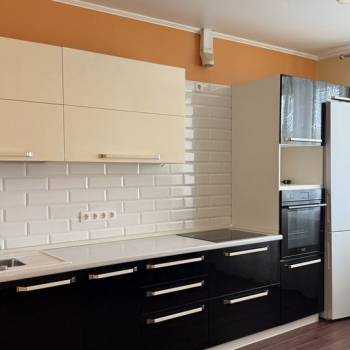 Сдается 1-комнатная квартира, 45 м²