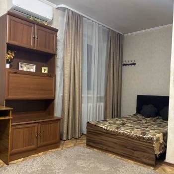 Сдается 1-комнатная квартира, 38 м²