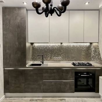 Продается 1-комнатная квартира, 42,7 м²