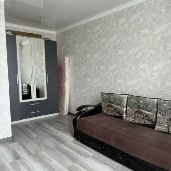 Продается 1-комнатная квартира, 35,8 м²