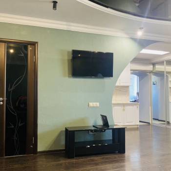 Сдается Многокомнатная квартира, 80 м²