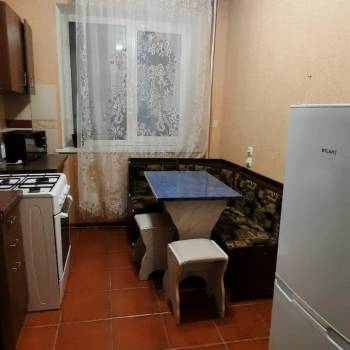 Сдается 1-комнатная квартира, 37 м²