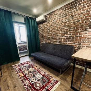 Сдается 1-комнатная квартира, 40 м²