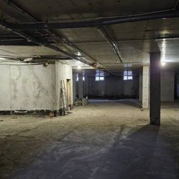 Продается Нежилое помещение, 300 м²