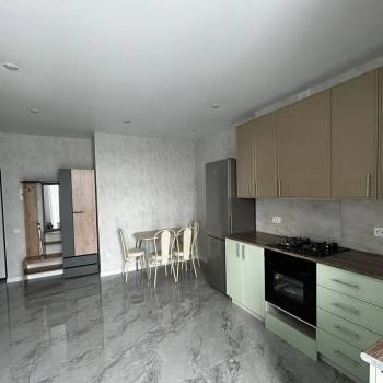 Сдается 1-комнатная квартира, 38 м²