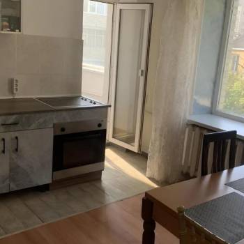 Сдается Многокомнатная квартира, 79,7 м²