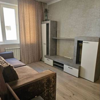 Продается 1-комнатная квартира, 35,7 м²