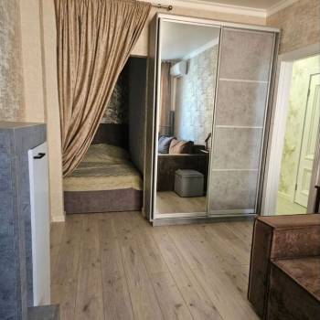 Продается 1-комнатная квартира, 35,7 м²
