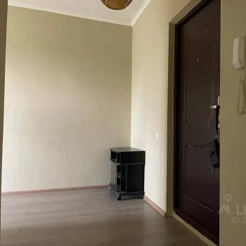 Продается 1-комнатная квартира, 40 м²