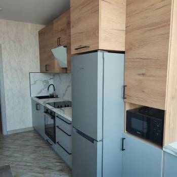 Продается 1-комнатная квартира, 37 м²