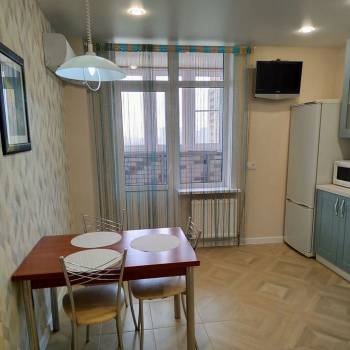 Сдается 2-х комнатная квартира, 62 м²