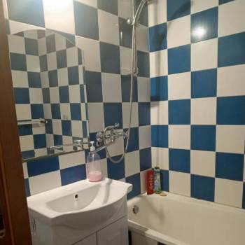 Продается 1-комнатная квартира, 36 м²