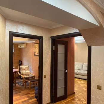 Сдается Многокомнатная квартира, 85 м²