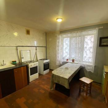 Продается 1-комнатная квартира, 37 м²