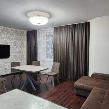 Сдается 2-х комнатная квартира, 62 м²