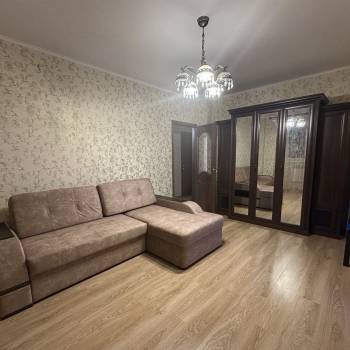 Сдается 1-комнатная квартира, 44 м²