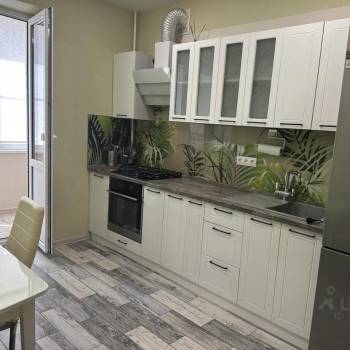 Продается 1-комнатная квартира, 39 м²