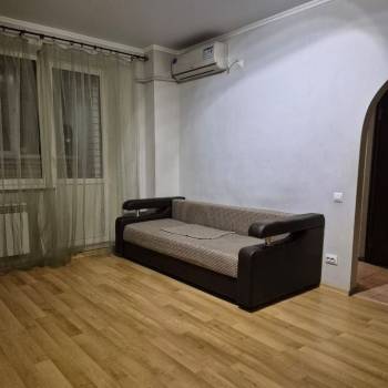 Сдается 1-комнатная квартира, 45 м²